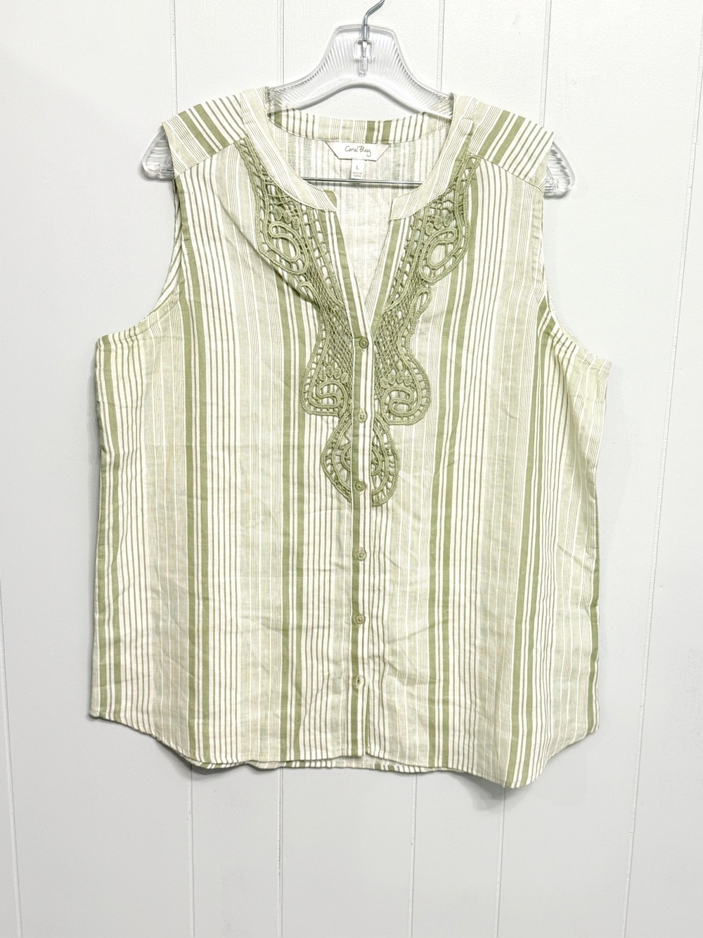 #18) NWOT Coral Bay Green and white Striped Sleeveless Button Front Top